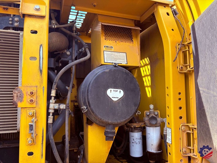 2014-komatsu-pc360-lc-10-image-69
