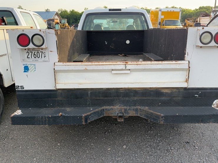 2008-ford-f350-image-12