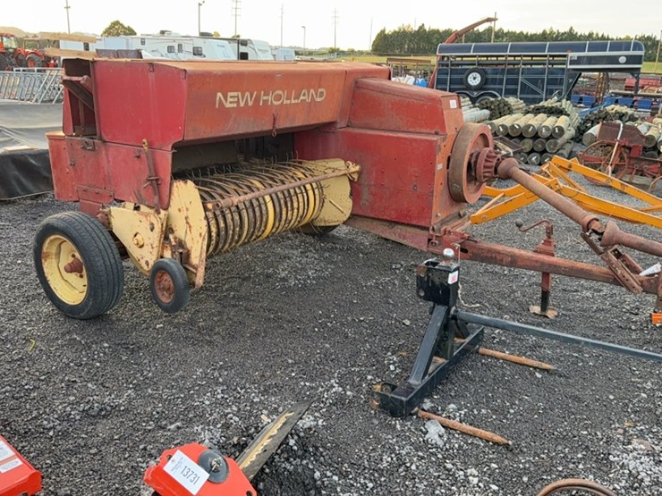 new-holland-276-image-1