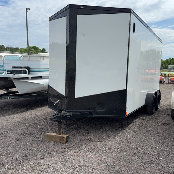 #3001 • 2024 SEED CARGO 16' BUMPER PULL ENLOSED TRAILER