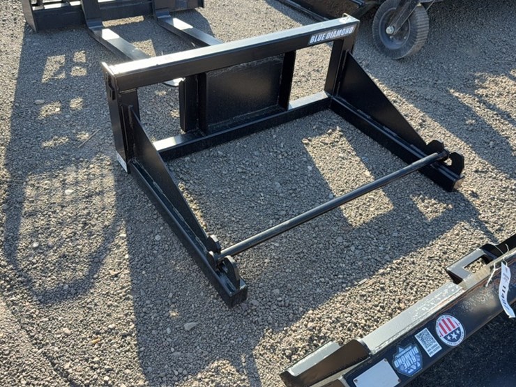 #2048-•-blue-diamond-skid-steer-cable-spool-unroller-image-1