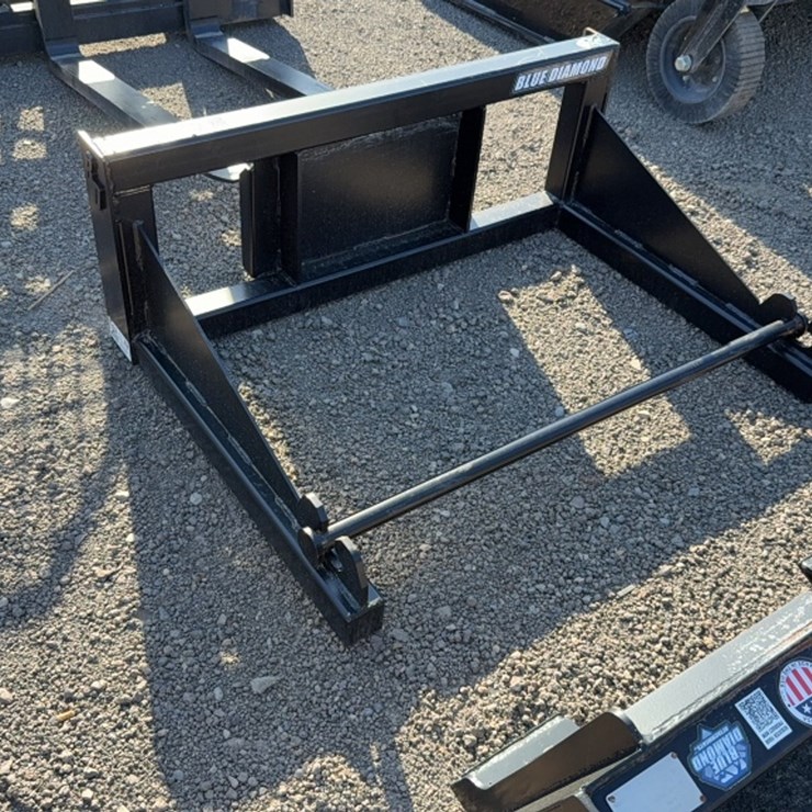 #2048 • BLUE DIAMOND SKID STEER CABLE SPOOL UNROLLER