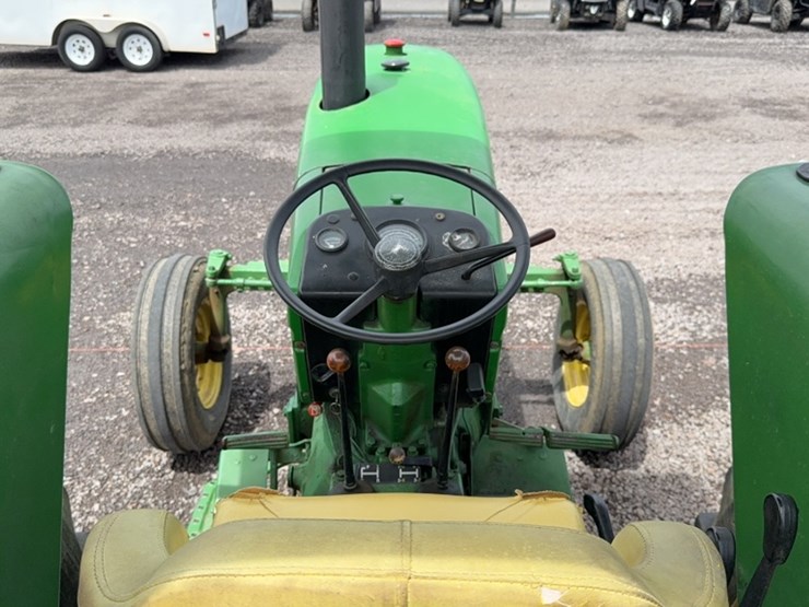 john-deere-2630-image-12