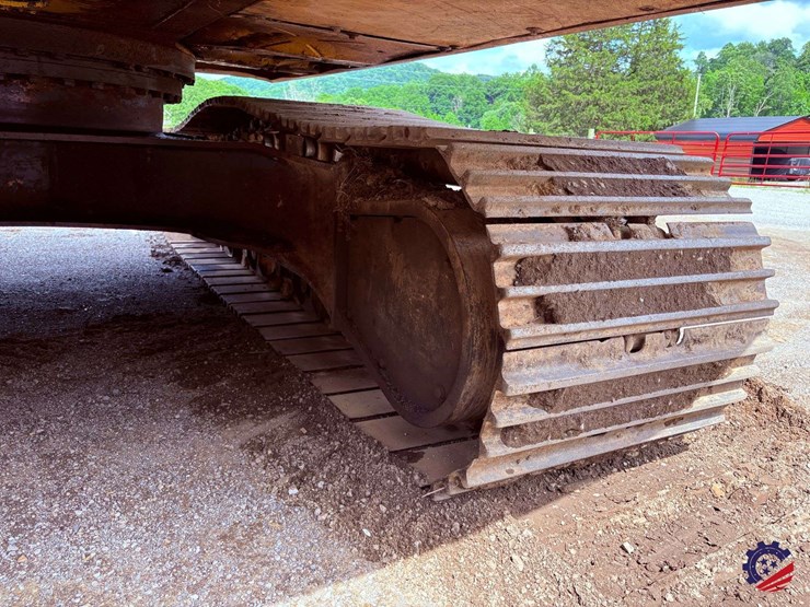 2014-komatsu-pc360-lc-10-image-65