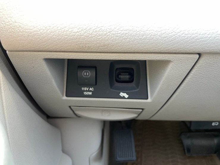 2009-chrysler-aspen-image-20