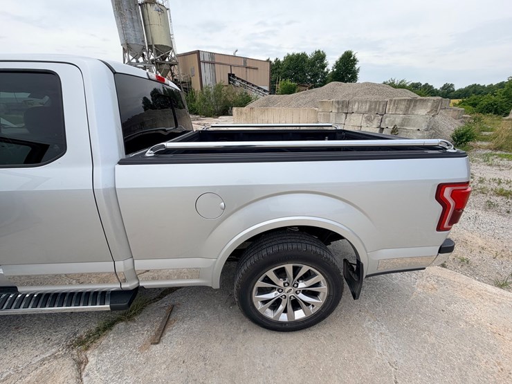 2017-ford-f150-image-70
