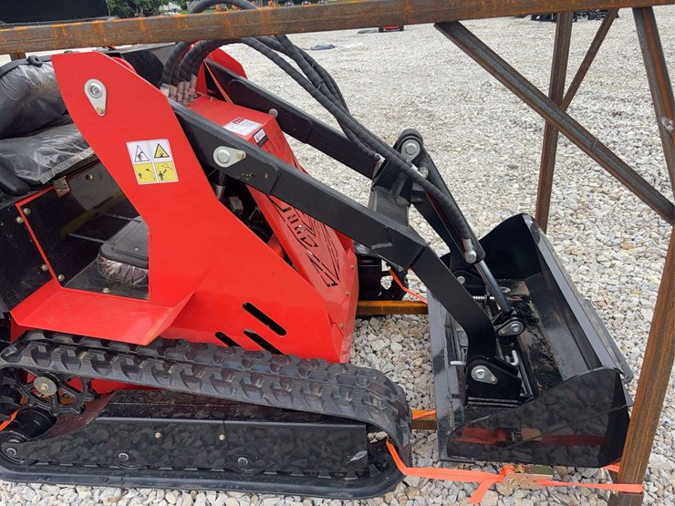 2026-sdlanch-dll60-tracked-mini-skid-steer-image-20