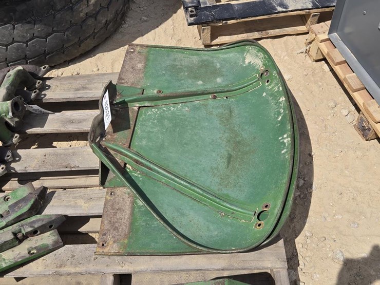 2020-john-deere-2020-image-2