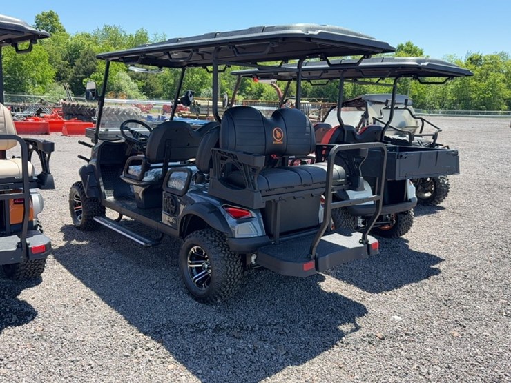 #3092-•-2026-wolverine-kb-g4t2h-electric-golf-cart-image-9