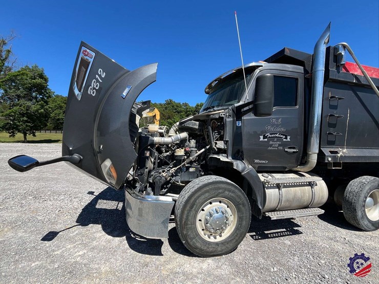 2017-kenworth-t680-image-54