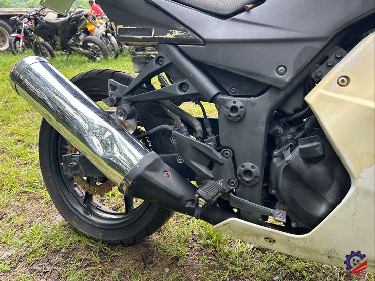 2008-kawasaki-ninja-250r-motorcycle-image-20
