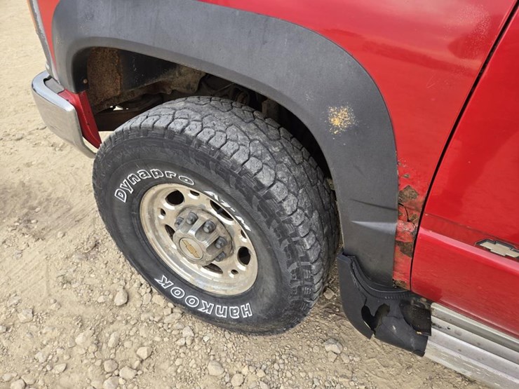 2000-chevrolet-3500-image-11