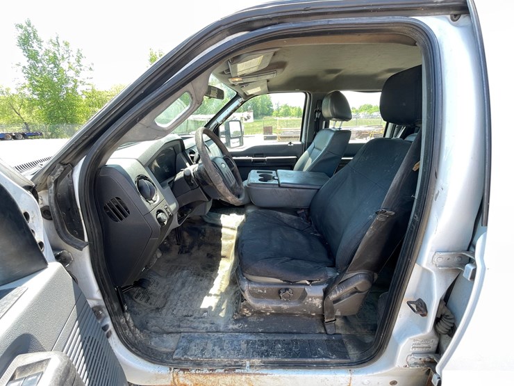 2013-ford-f250-image-26