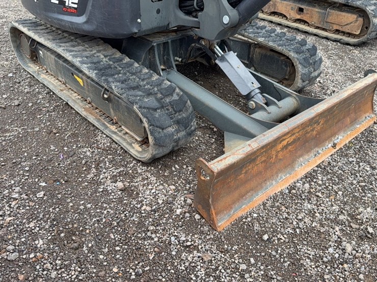 2022-bobcat-e42-image-6