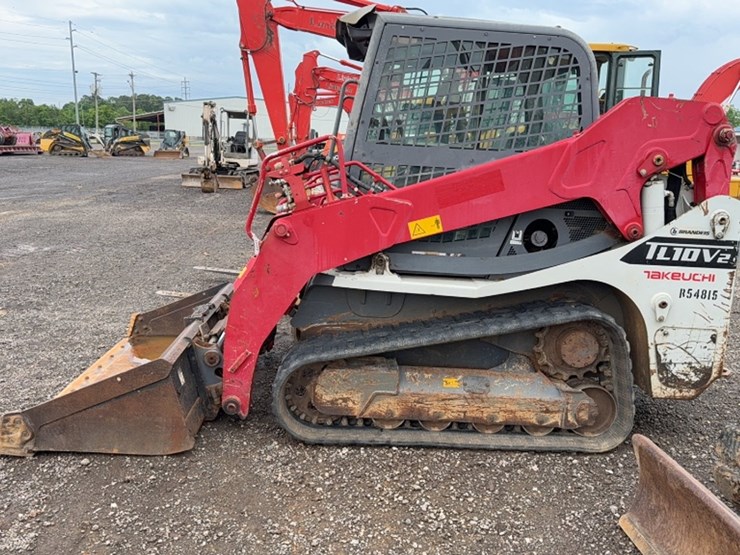takeuchi-tl10v2-image-12