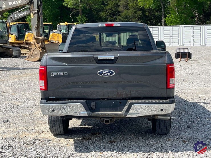 2016-ford-f150-xlt-image-28