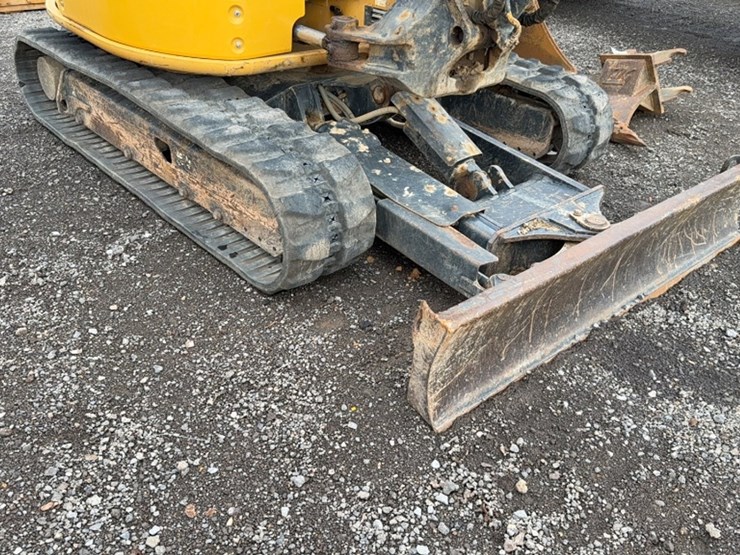 deere-60g-image-6