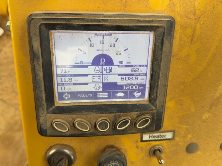 john-deere-608-image-16
