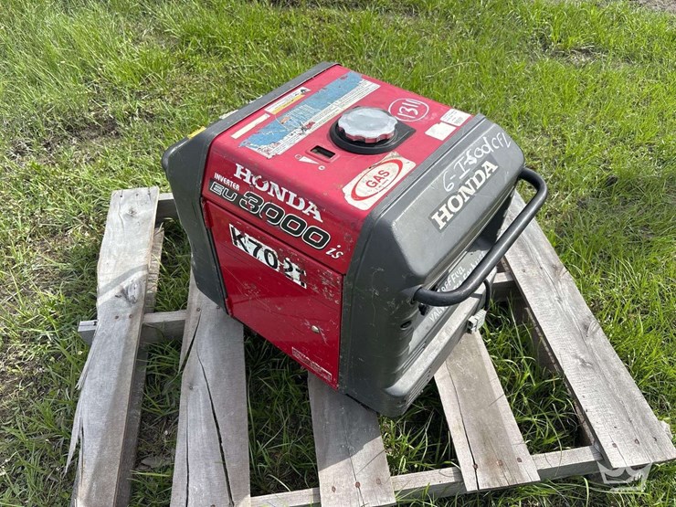 honda-eu3000is-image-6