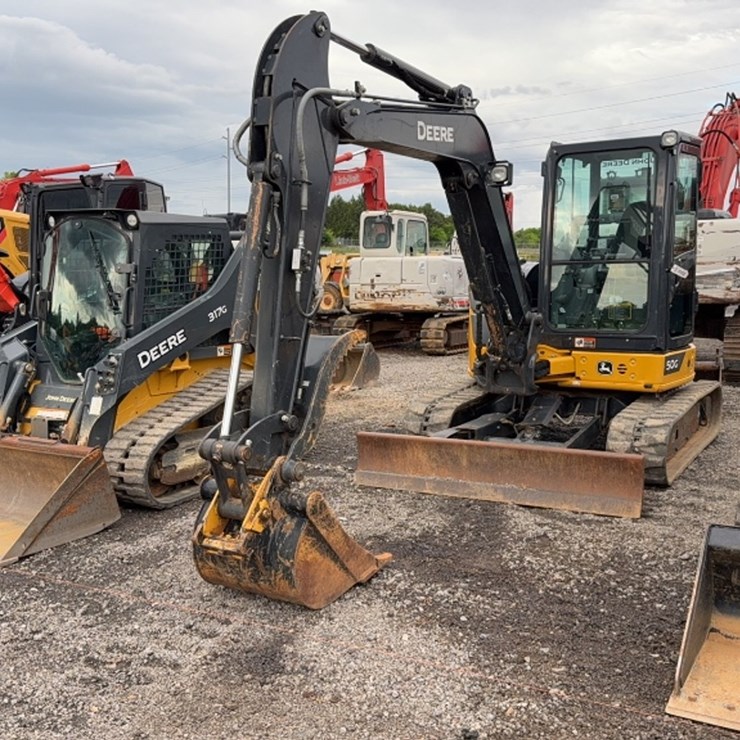 DEERE 50G