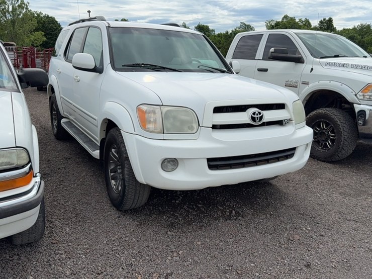2007-toyota-sequoia-image-3