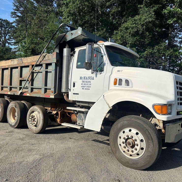 1999 STERLING L8511