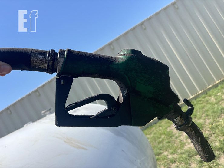 1000-gallon-fuel-tank-image-7