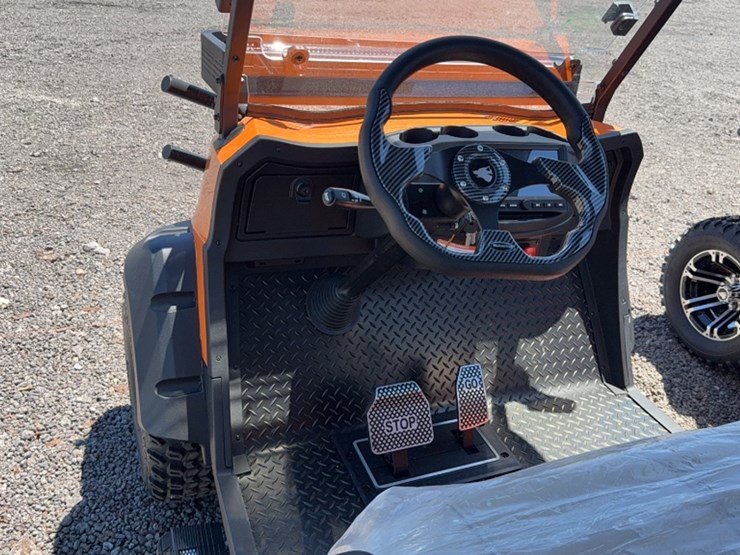 #3097-•-2026-wolverine-kb-g2-2h-electric-golf-cart-image-10