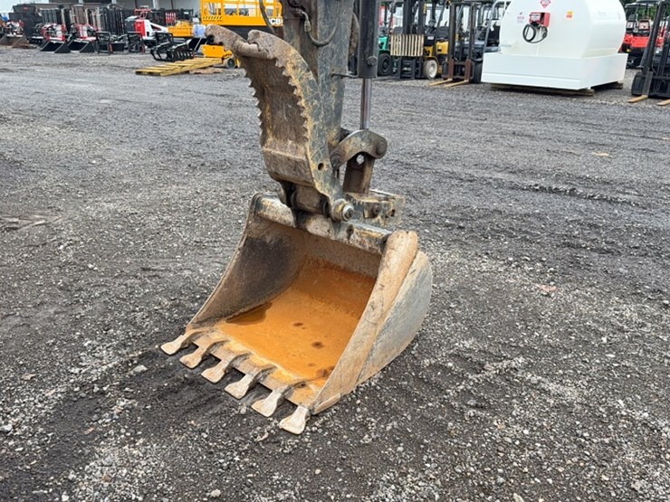 deere-60g-image-5