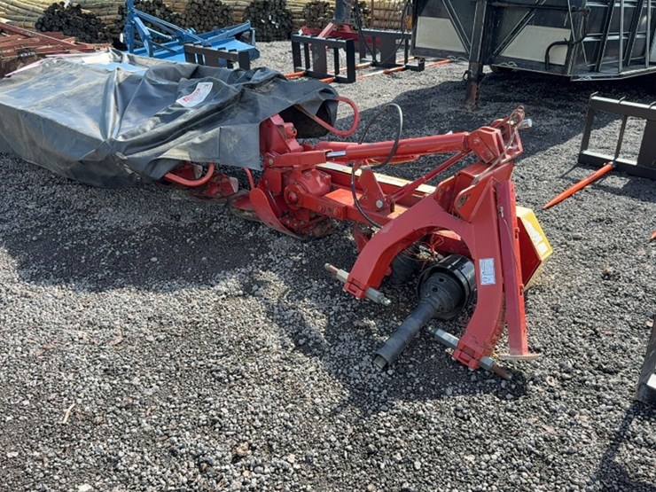 new-holland-h6750-image-1