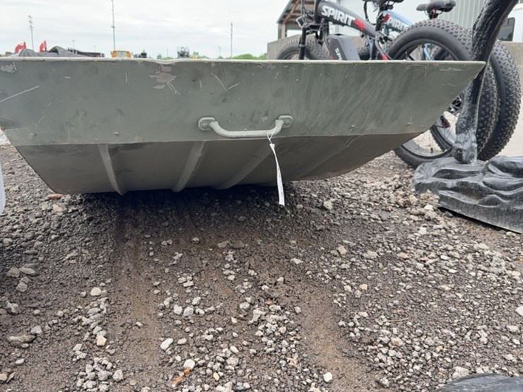 #6008-•-lowe-12'-aluminum-jon-boat-image-2