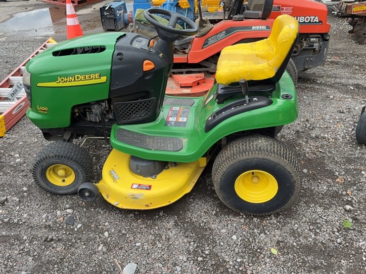 john-deere-l100-image-6