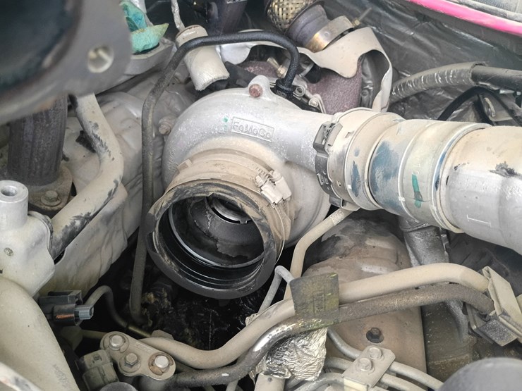 2011-ford-f550-image-24