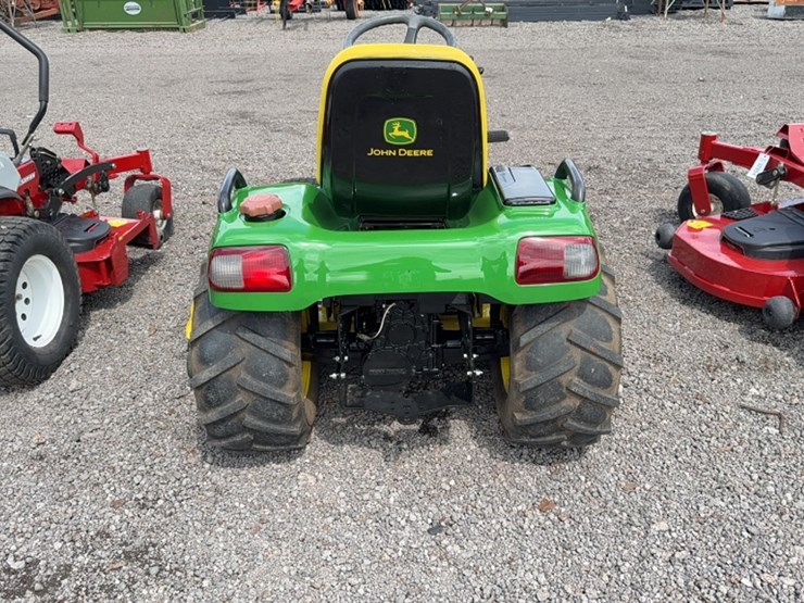 john-deere-x740-image-6