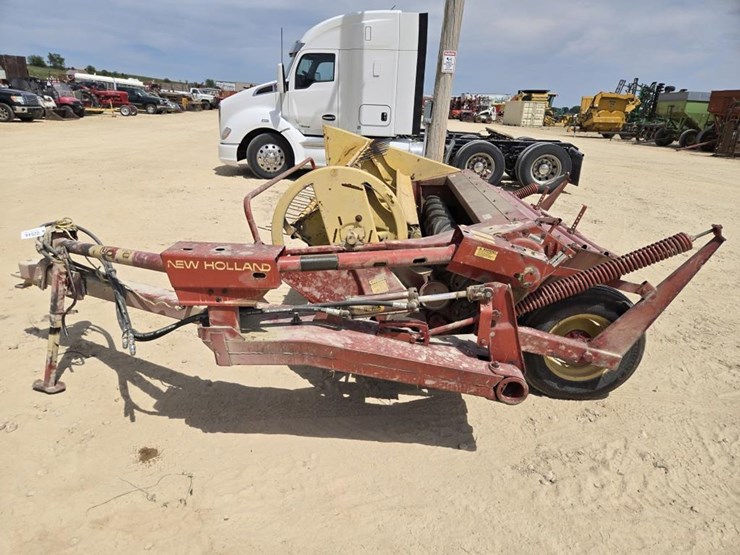 new-holland-477-image-4
