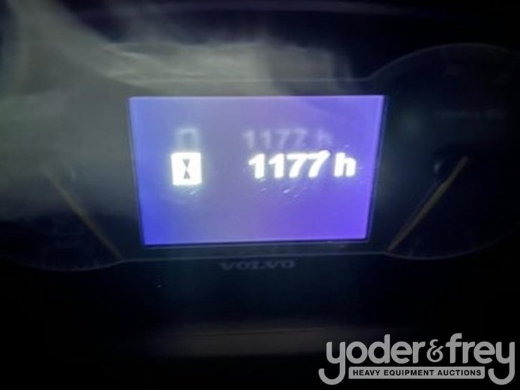 2023-volvo-a25g-image-5