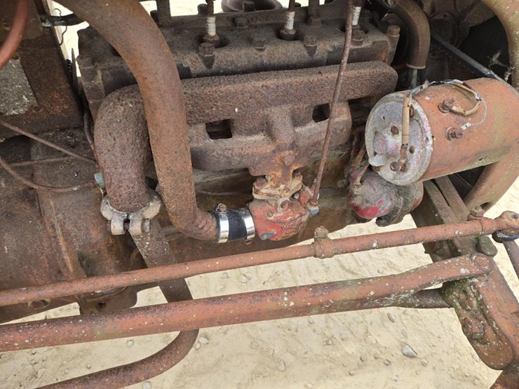 ford-8n-image-9