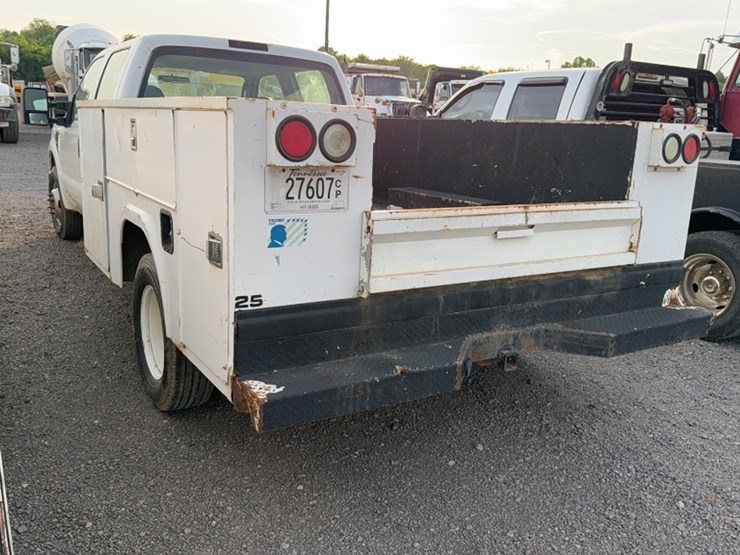 2008-ford-f350-image-13