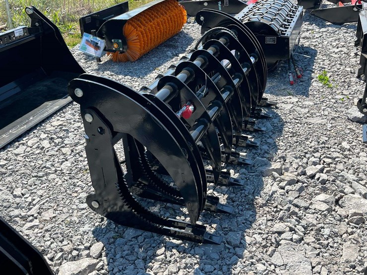 unused-2026-future-ft-clg72-skid-steer-grapple-attachment-image-6