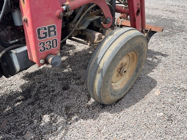 massey-ferguson-261-image-6