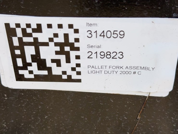 #2043-•-blue-diamond-48"-skid-steer-pallet-forks-image-4