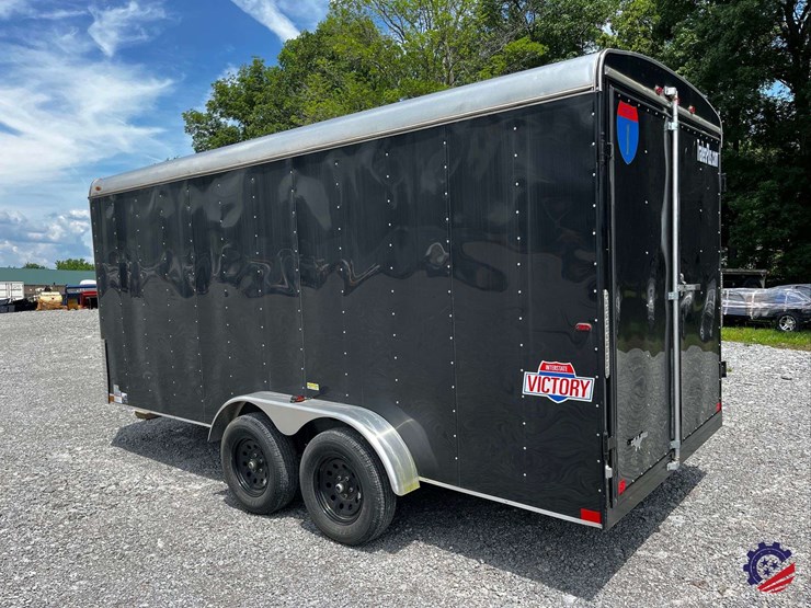 2023-interstate-west-victory-16’-enclosed-t/a-tag-trailer-image-2