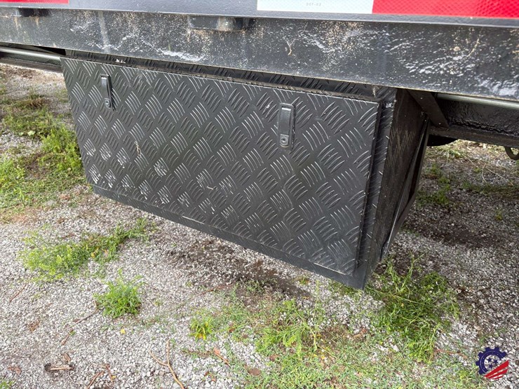 1995-cherokee-t/a-step-deck-equipment-trailer-image-39