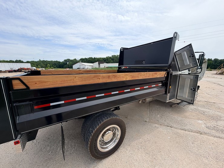 2005-international-durastar-4300-image-117
