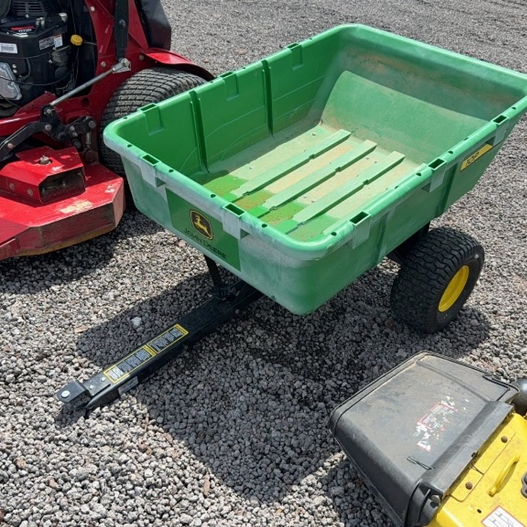 JOHN DEERE 10P