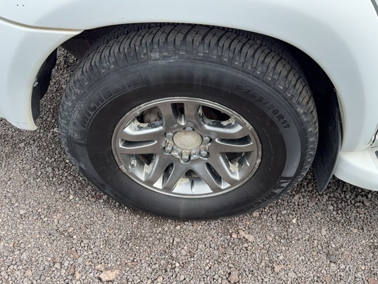 2007-toyota-sequoia-image-13