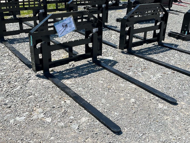 unused-2026-future-ft-dhc-skid-steer-forks---[skid-steer-attachments]-attachment-image-7