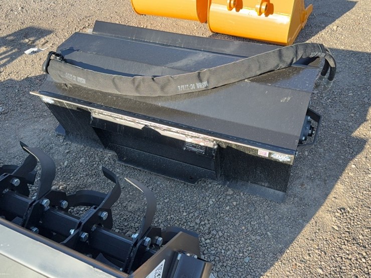 #2053-•-blue-diamond-48"-dingo-rotary-tiller-image-3