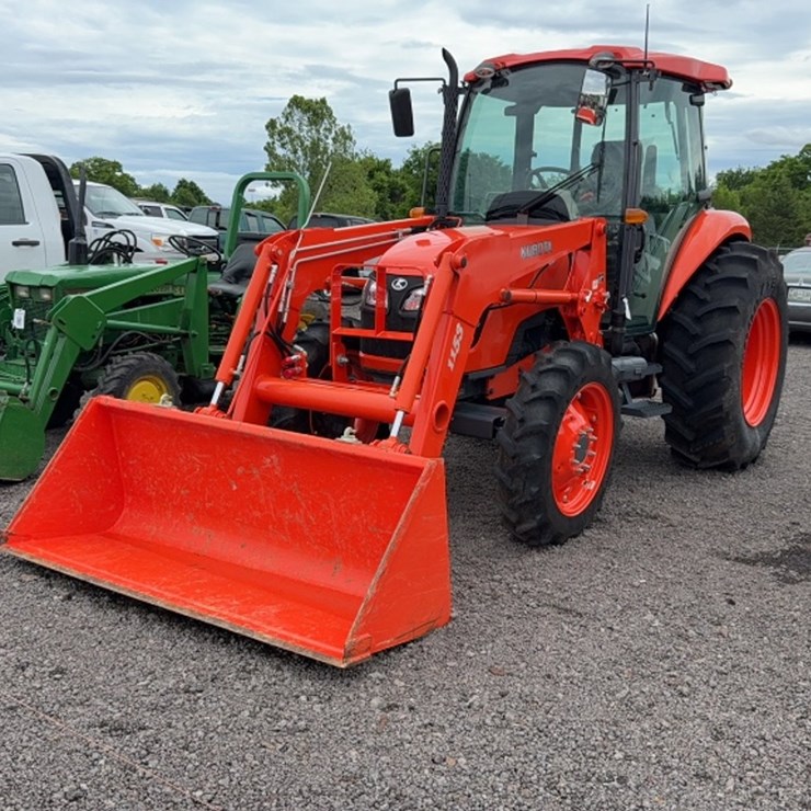 KUBOTA M7040
