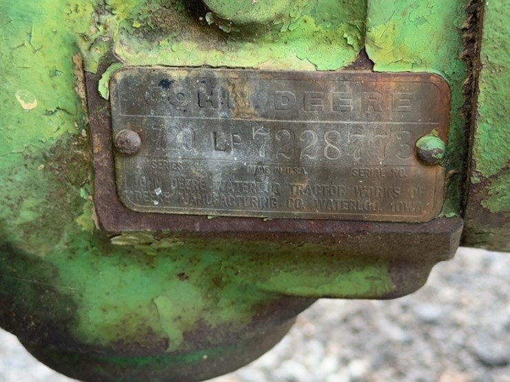 john-deere-720-image-15